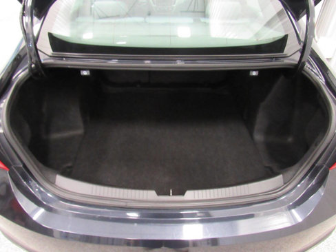 Used 2023 Chevrolet Malibu LT image 31