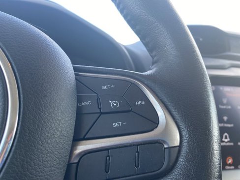 Used 2022 Jeep Renegade Latitude w/ Convenience Group image 23