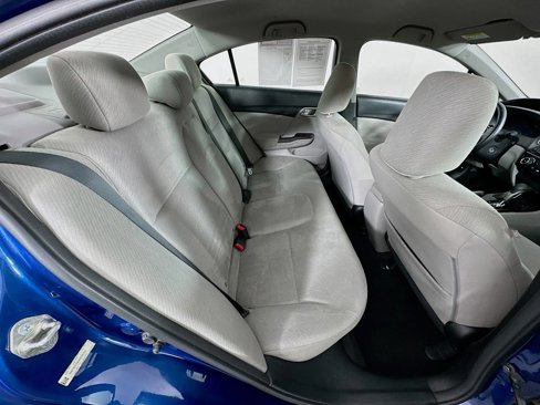 Used 2013 Honda Civic LX image 30