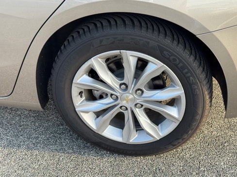 Used 2024 Chevrolet Malibu LT image 16