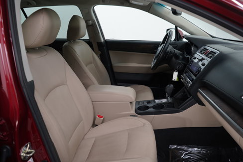 Used 2016 Subaru Outback 3.6R Limited image 10