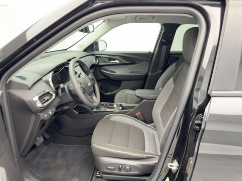 Certified 2022 Chevrolet TrailBlazer LT w/ Convenience Package image 5