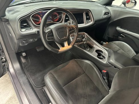 Used 2022 Dodge Challenger SRT Hellcat image 34