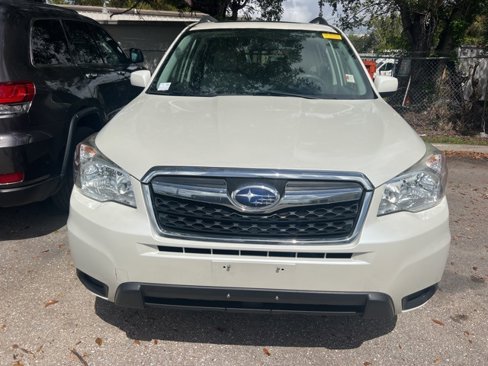 Used 2015 Subaru Forester 2.5i Premium w/ All-Weather Package image 2