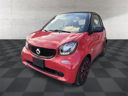Used 2018 smart fortwo electric drive image 3