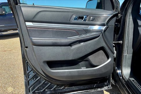 Used 2018 Ford Explorer Sport w/ Equipment Group 401A image 20