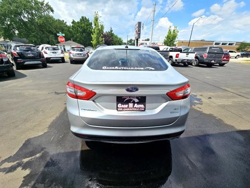 Used 2013 Ford Fusion SE image 29