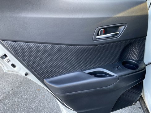 Used 2021 Toyota C-HR XLE image 27
