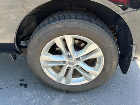 Used 2013 Nissan Rogue SV image 13