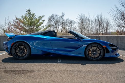 New 2025 McLaren 750S Spider image 13