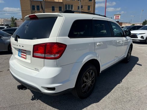Used 2019 Dodge Journey SE image 6