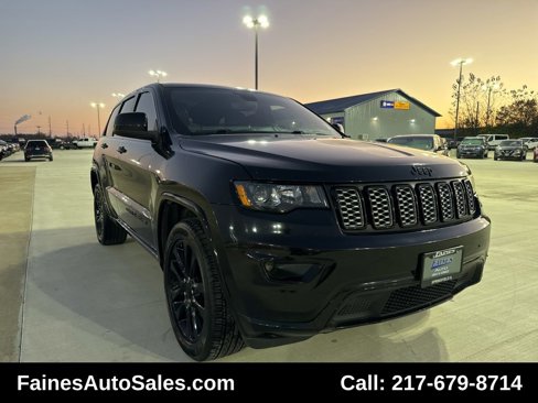 Used 2019 Jeep Grand Cherokee Altitude image 28