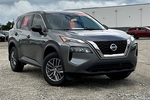 Certified 2021 Nissan Rogue S image 1