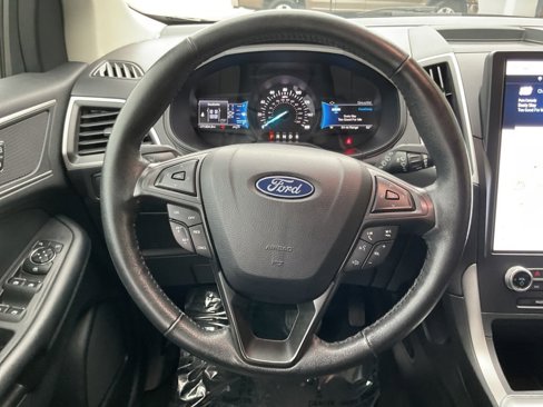 Used 2022 Ford Edge SEL image 14