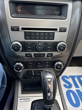 Used 2010 Ford Fusion SEL image 13