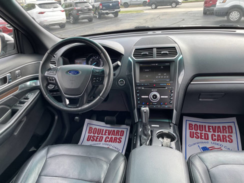 Used 2016 Ford Explorer Limited w/ Equipment Group 301A image 2
