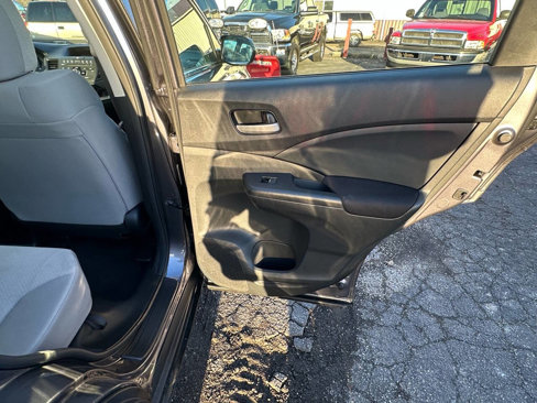 Used 2016 Honda CR-V LX image 26