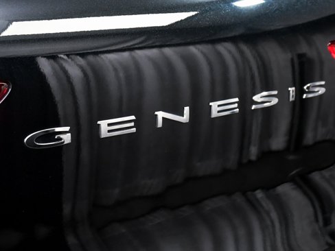 Used 2025 Genesis GV70 2.5T Select w/ Select Package image 96