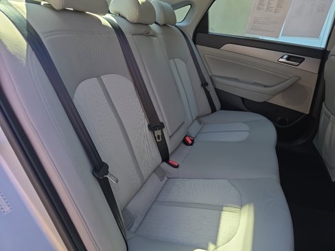 Used 2016 Hyundai Sonata SE image 28