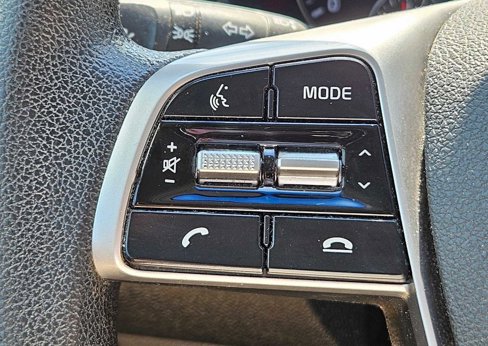 Used 2020 Kia Sorento AWD V6 image 19