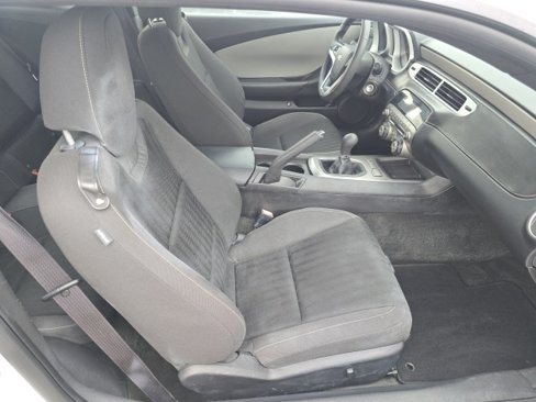 Used 2015 Chevrolet Camaro LS image 12