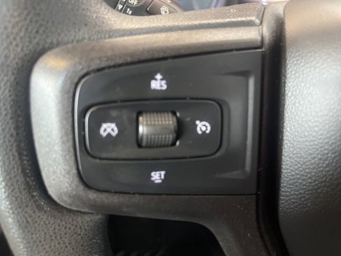 Used 2020 Chevrolet Silverado 1500 Custom w/ Custom Value Package image 14