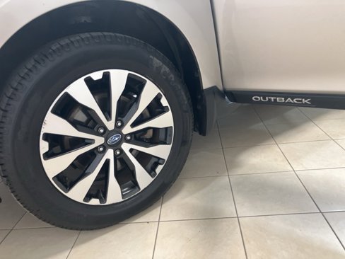 Used 2016 Subaru Outback 2.5i Limited image 31