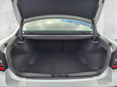 Used 2021 Dodge Charger SXT w/ Leather Interior Group image 3