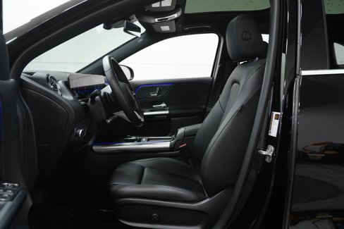 Certified 2025 Mercedes-Benz GLA 250 4MATIC image 2