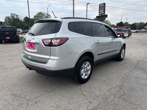 Used 2013 Chevrolet Traverse LS image 17
