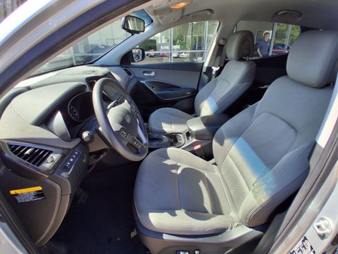 Used 2017 Hyundai Santa Fe Sport image 8