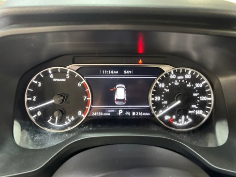 Used 2024 Nissan Rogue SV image 15