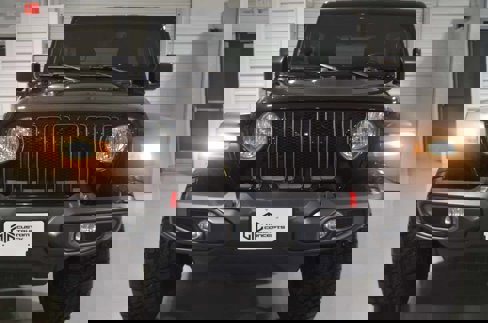 Used 2020 Jeep Wrangler Unlimited Rubicon image 2
