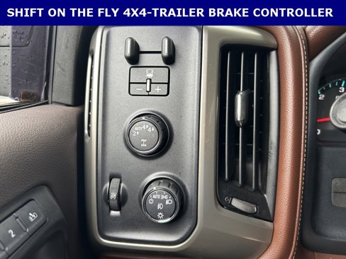 Used 2018 Chevrolet Silverado 1500 High Country image 18