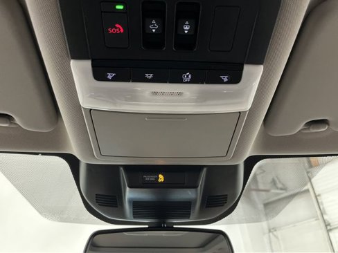 Used 2021 Nissan Rogue SL image 27