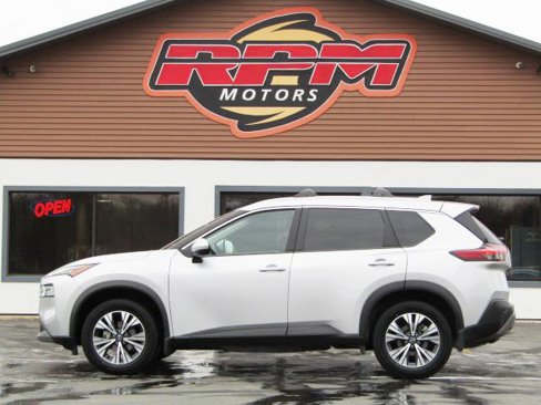 Used 2022 Nissan Rogue SV image 4