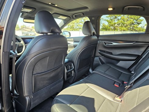 Used 2023 INFINITI QX55 Luxe w/ Cargo Package image 12