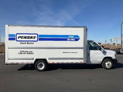 Used 2022 Ford E-350 and Econoline 350 Super Duty image 14