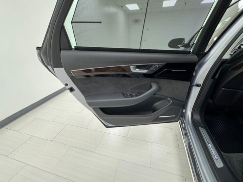 Used 2015 Audi A8 L 4.0T w/ Premium Package image 11