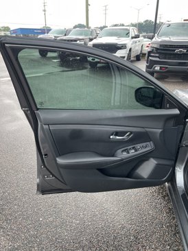 Used 2023 Nissan Sentra SV w/ All-Weather Package image 17