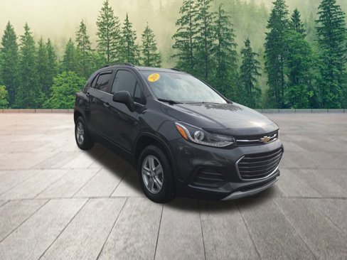 Used 2019 Chevrolet Trax LT w/ LT Convenience Package image 8