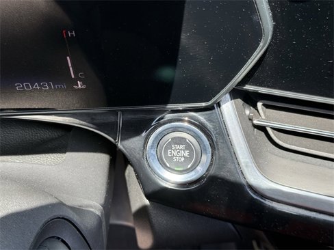 Used 2024 Chevrolet Trax RS w/ Sunroof Package image 22