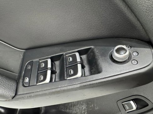 Used 2014 Audi A4 2.0T Premium w/ Audi MMI Navigation image 25