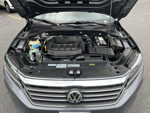 Used 2020 Volkswagen Passat 2.0T S image 25