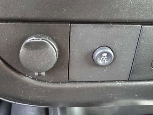 Used 2023 GMC Savana 2500 w/ Driver Convenience Package image 18