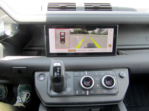 Used 2023 Land Rover Defender 110 X-Dynamic SE image 16
