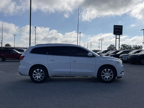 Used 2017 Buick Enclave Premium image 8