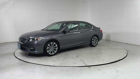 Used 2015 Honda Accord Sport image 6