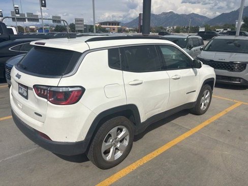 Used 2019 Jeep Compass Latitude w/ Popular Equipment Group image 2