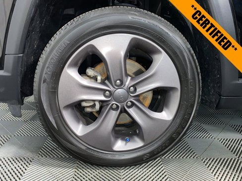 Certified 2022 Jeep Compass Latitude image 8